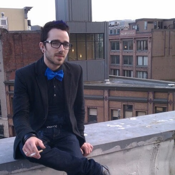 Meet your Posher, Alexander - Picture 1 of 1